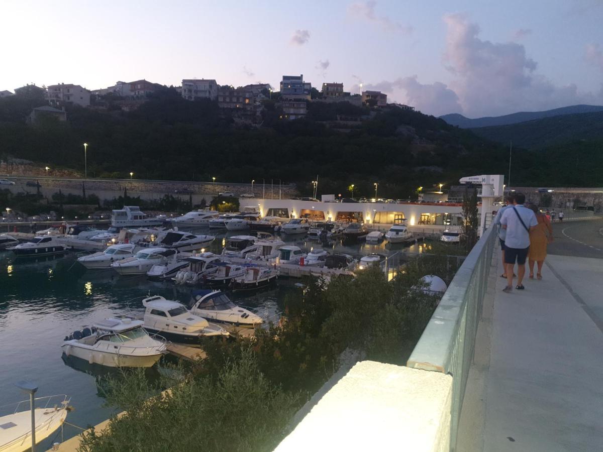Apartman Joki Novi Vinodolski Kültér fotó