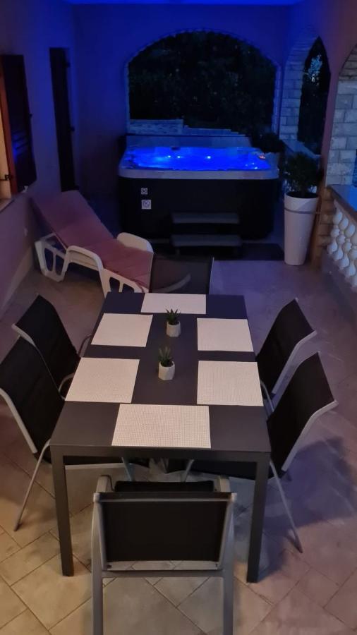 Apartman Joki Novi Vinodolski Kültér fotó